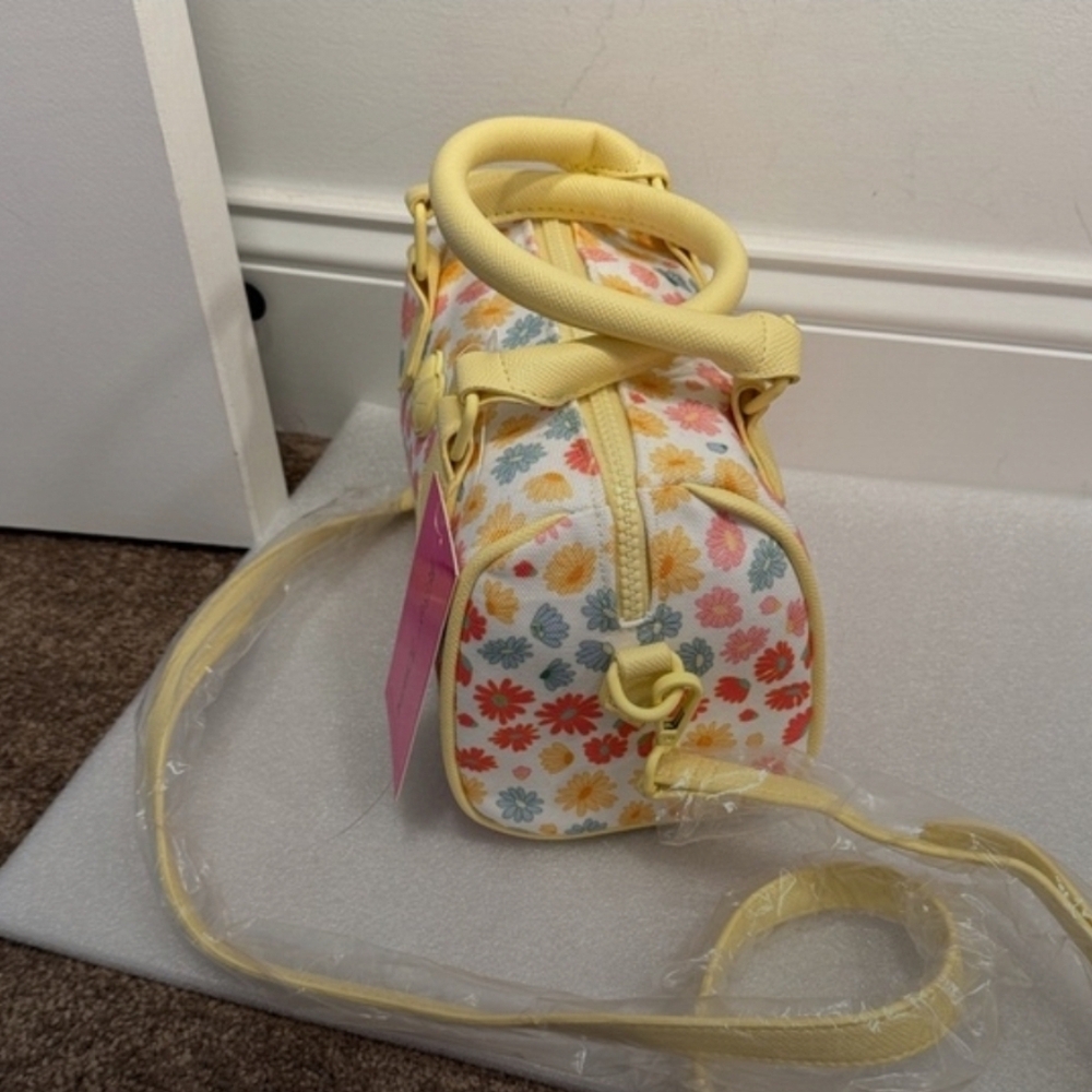 Betsey Johnson Yellow Floral Crossbody Bag - Picture 2 of 6